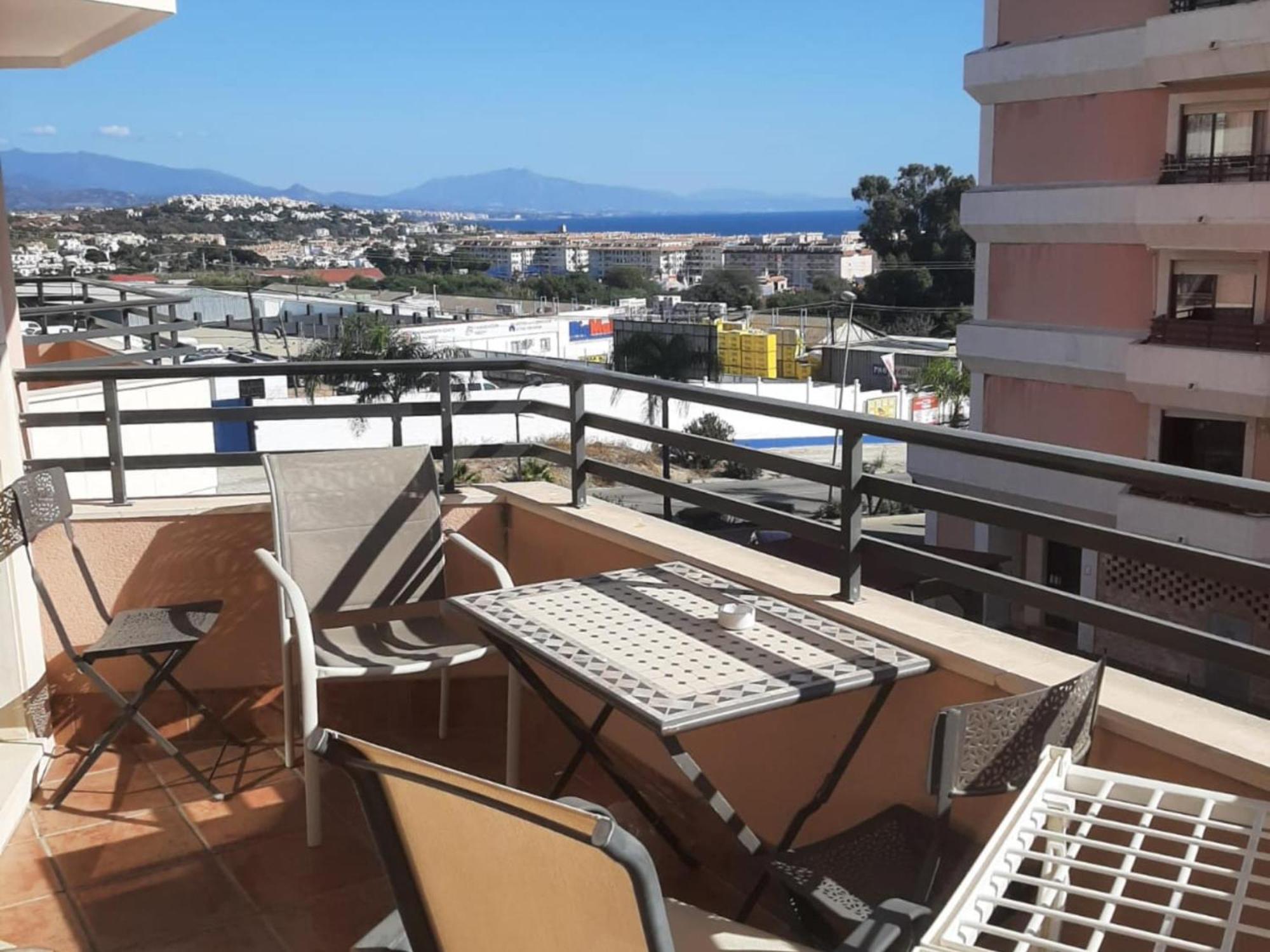 Apartamento Manilva Con Terraza Y Piscina Exterior foto